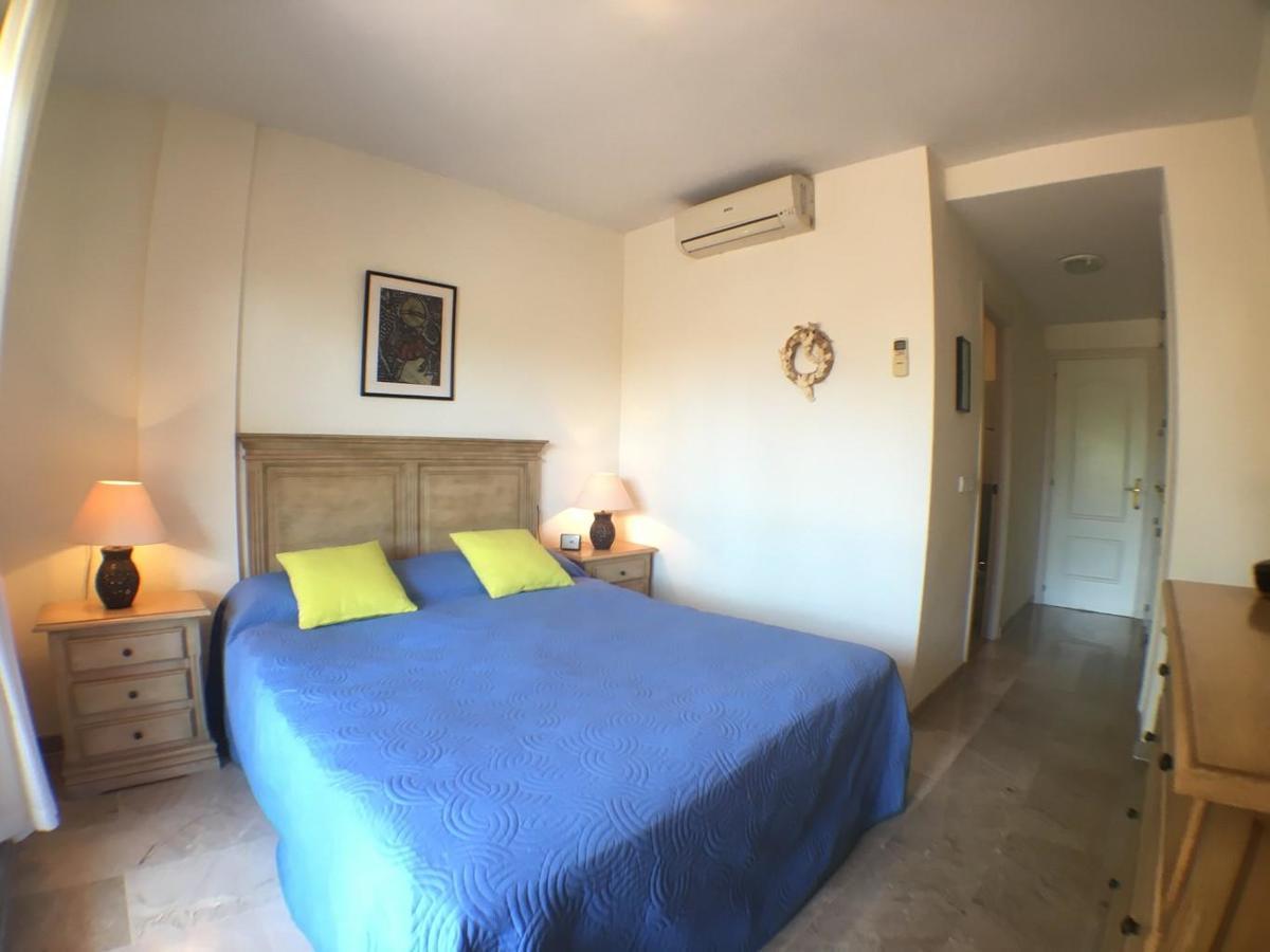 2236-Lovely Groundfloor With Pool View Casares Dış mekan fotoğraf