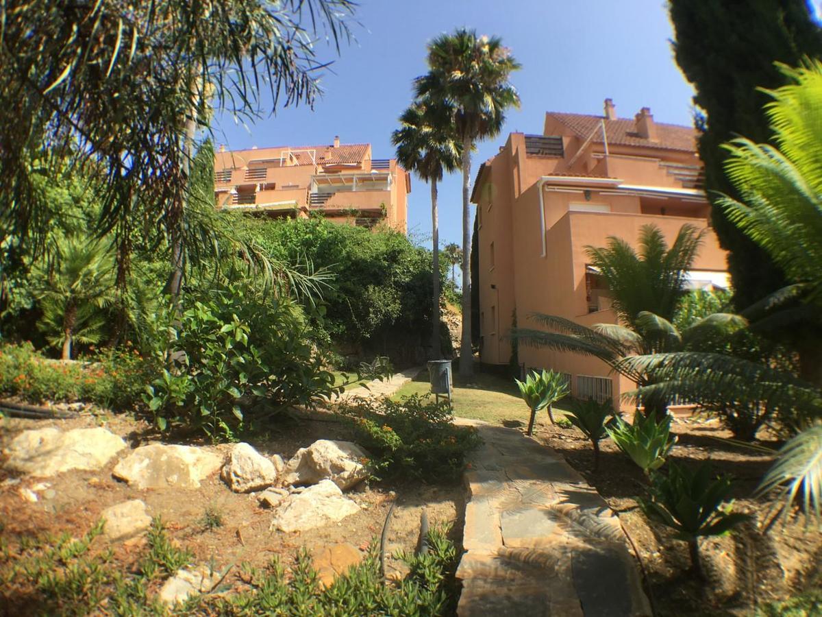 2236-Lovely Groundfloor With Pool View Casares Dış mekan fotoğraf