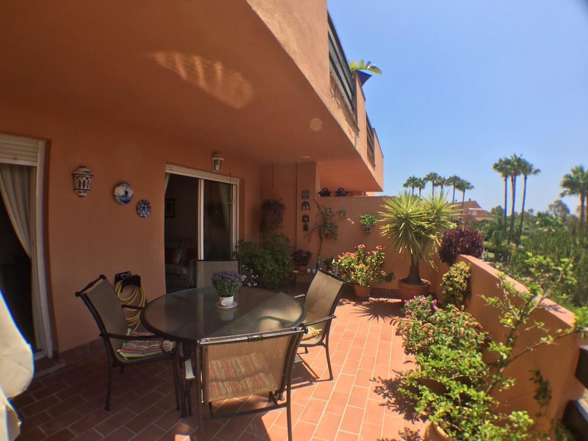 2236-Lovely Groundfloor With Pool View Casares Dış mekan fotoğraf